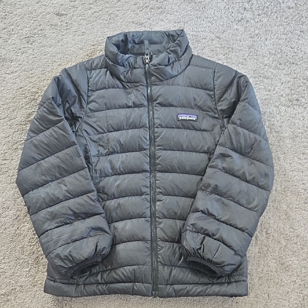 Patagonia Kids Black Quilted Puffer Jacket